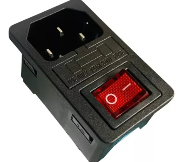 Tomada Ac Painel 10a Iec 320 Macho Com Porta Fusível E Chave